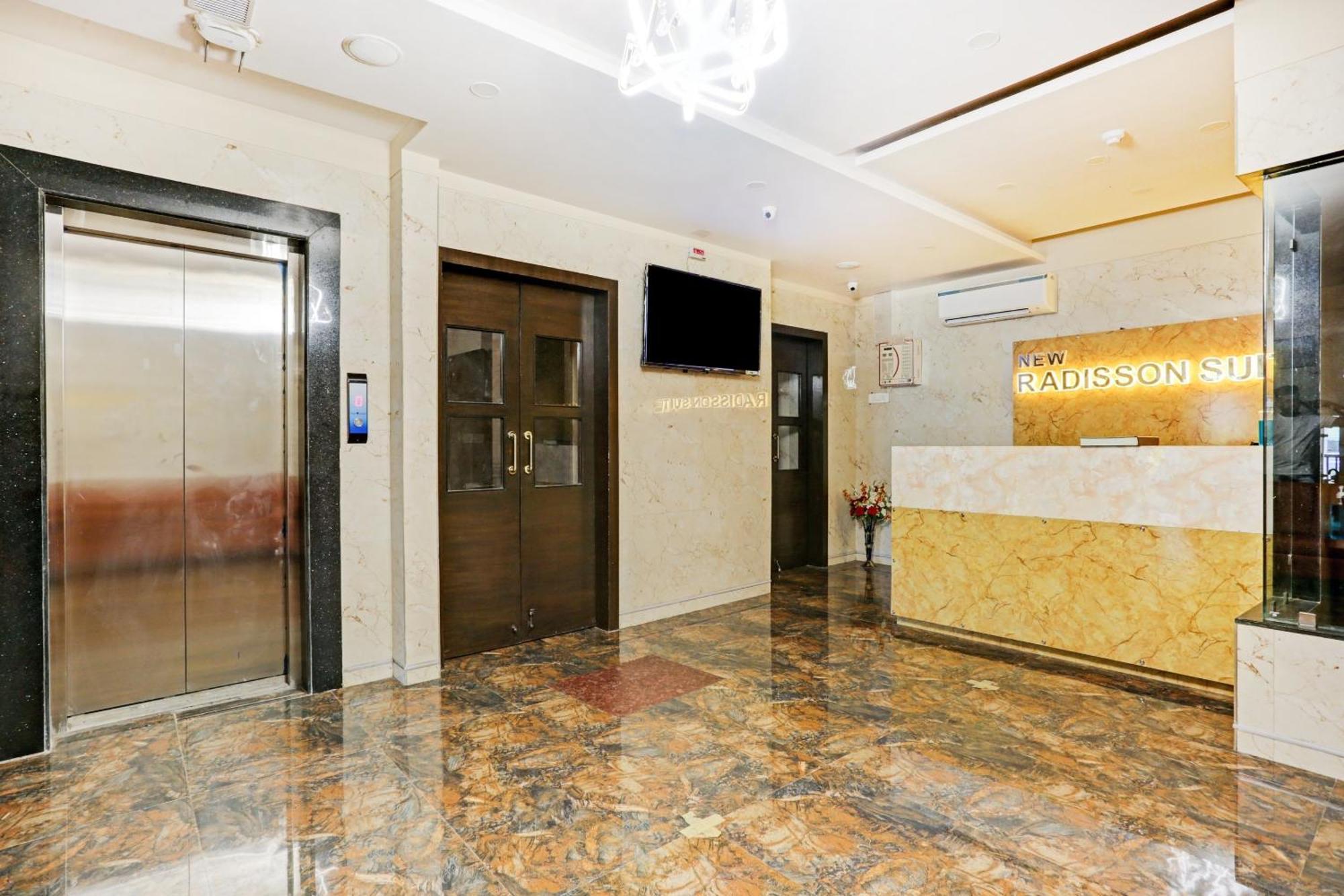 Capital O 80951 Hotel Vertigo Suite Bombay Exterior foto